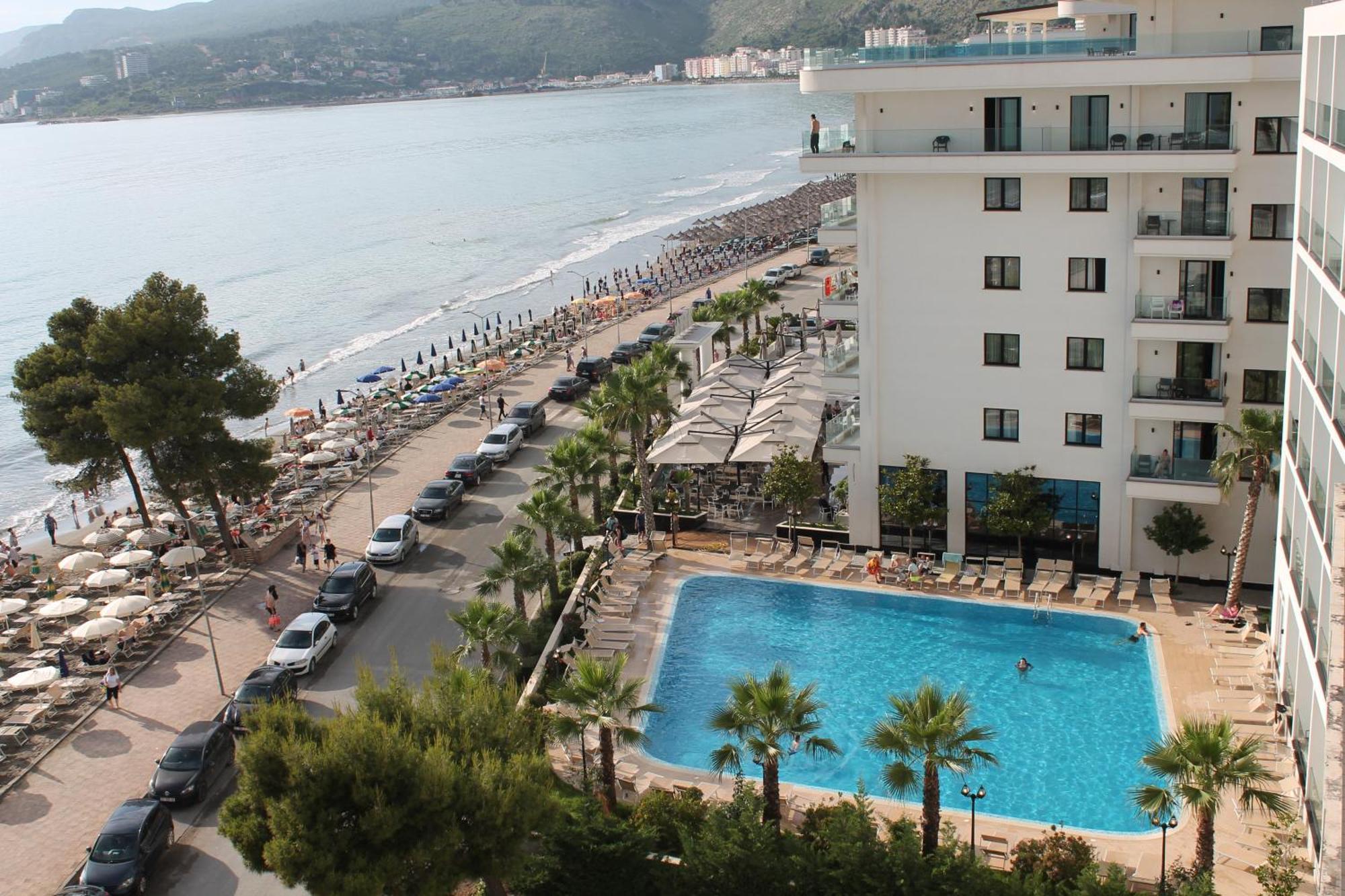 Blue Apartments & Hotel Shëngjin Exterior foto